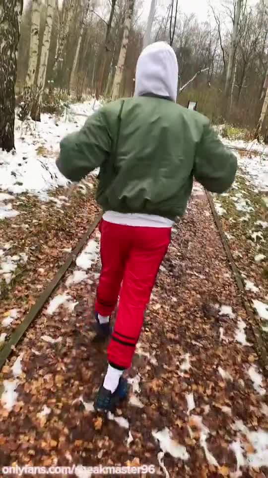 Video by @SneakMaster96